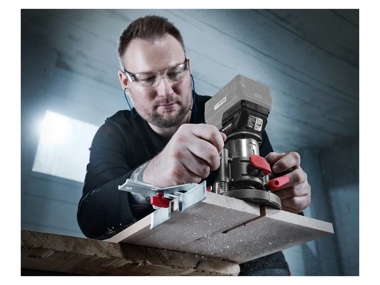 PARKSIDE PERFORMANCE® Fraiseuse multifonction sans fil PMFAP 20-Li A1. 20 V